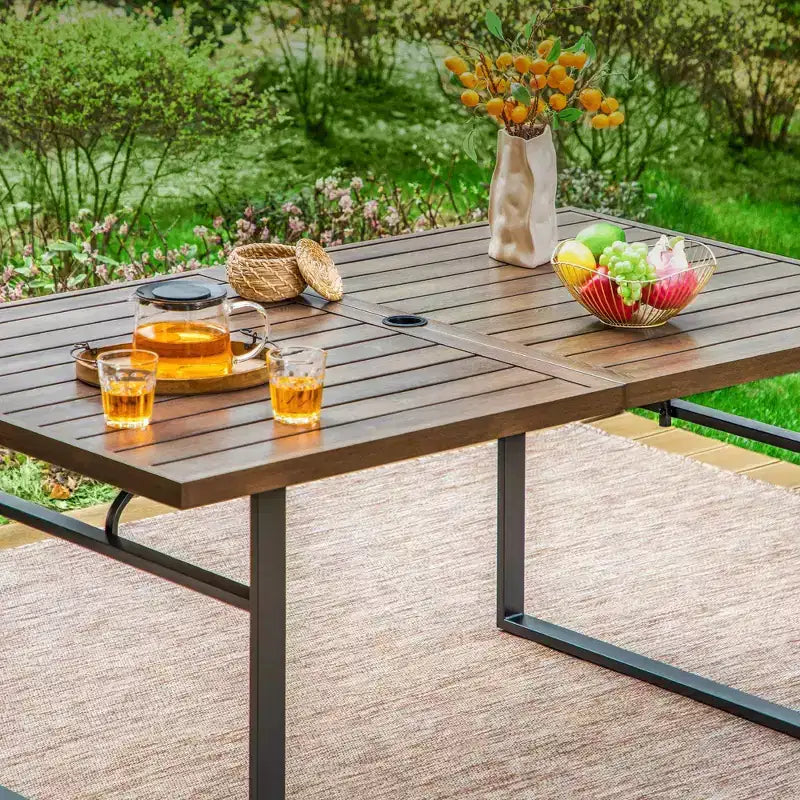 Ensemble de salle à manger 7 pièces pour patio avec table rectangulaire en similibois avec trou pour parasol et chaises pliantes inclinables - Captiva Designs