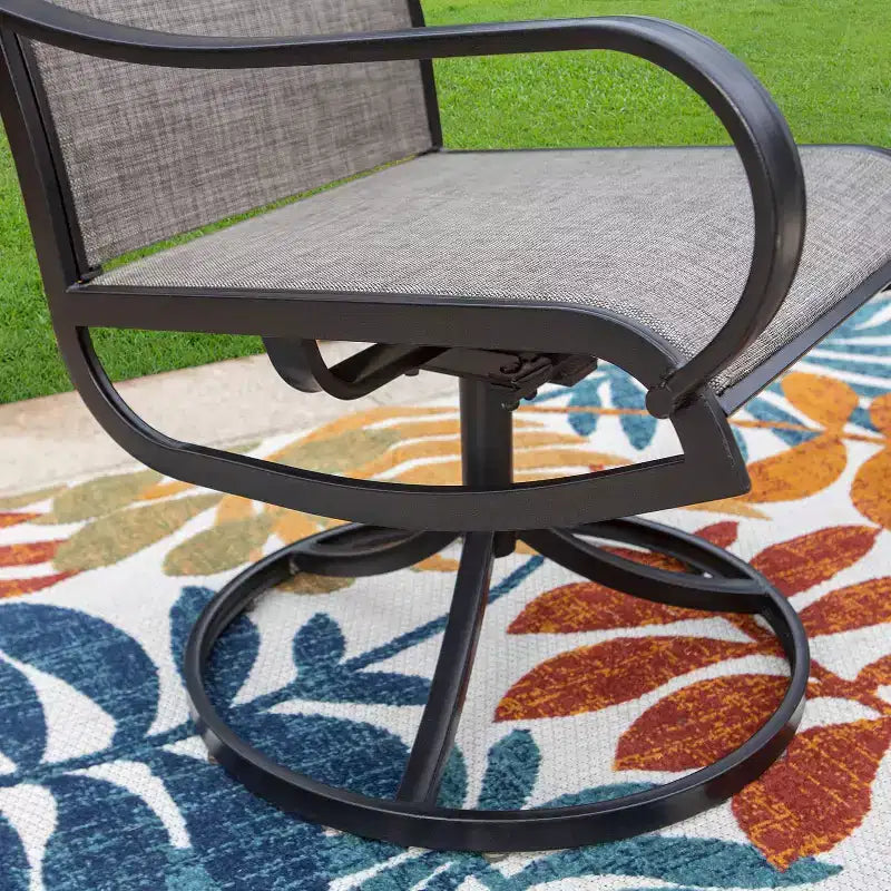 Ensemble de salle à manger d'extérieur 7 pièces Captiva Designs avec table rectangulaire avec trou pour parasol de 4 cm et chaises à accoudoirs en métal.