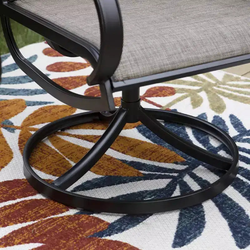Ensemble de patio avec table en acier avec trou pour parasol de 1,57 po et fauteuils rembourrés pivotants à 360° en acier – Captiva Designs : Résistant aux intempéries