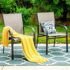 Ensemble de salle à manger d'extérieur 7 pièces Captiva Designs avec table en faux bois/acier avec trou pour parasol et chaises en métal rembourrées avec accoudoirs