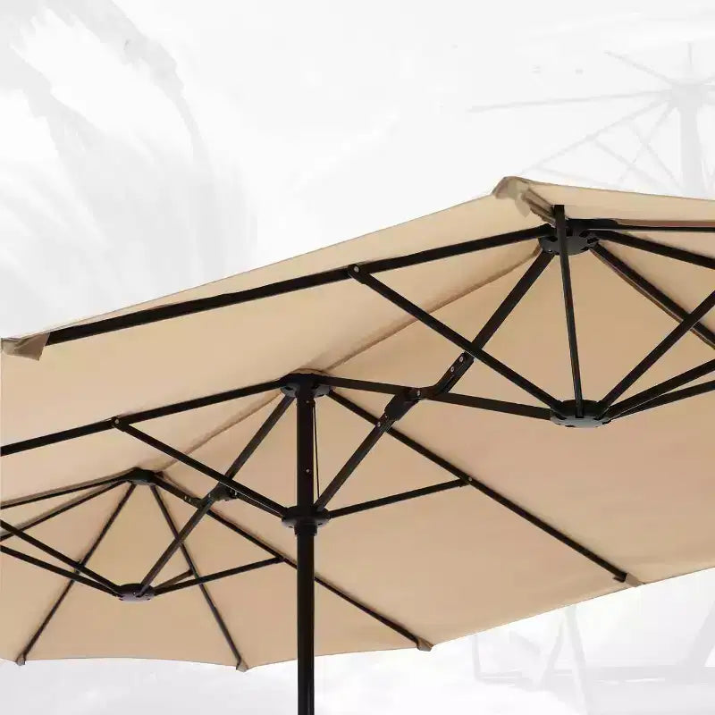 Ensemble repas d'extérieur 8 pièces avec table à plateau à lattes métalliques avec trou pour parasol et chaises pivotantes - Gris/Beige - Captiva Designs