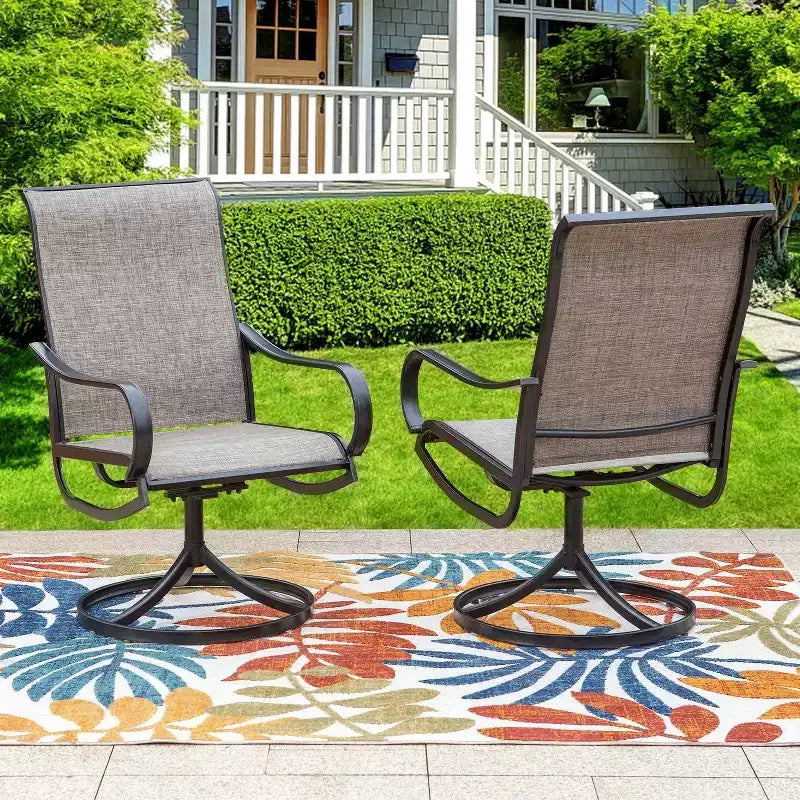 Ensemble repas d'extérieur 8 pièces avec table à plateau à lattes métalliques avec trou pour parasol et chaises pivotantes - Gris/Beige - Captiva Designs