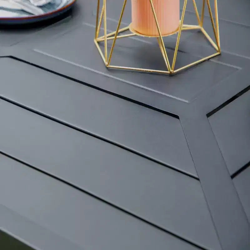 Ensemble de salle à manger de patio 7 pièces avec table rectangulaire avec trou pour parasol de 4 cm et fauteuils rembourrés pivotants à 360° - Captiva Designs