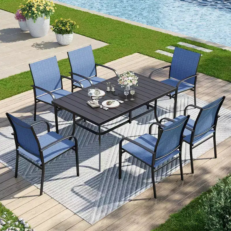 Ensemble repas d'extérieur 7 pièces Captiva Designs avec table rectangulaire à lattes et chaises de salle à manger fixes en textilène
