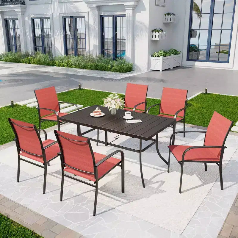 Ensemble repas d'extérieur 7 pièces Captiva Designs avec table rectangulaire à lattes et chaises de salle à manger fixes en textilène