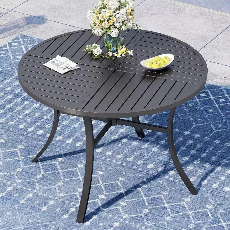 Captiva Designs – Table de salle à manger d'extérieur 5 pièces en acier et chaises pivotantes à 360 degrés en textilène