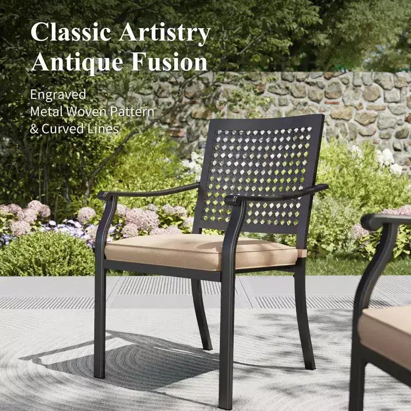 Captiva Designs Ensemble de 7 pièces de salle à manger d'extérieur en acier aspect bois avec trou pour parasol et chaises empilables à motif cible