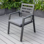 Ensemble de salle à manger d'extérieur 5 pièces LeisureMod Chelsea, table à manger ronde en aluminium de 48 pouces et 4 fauteuils de salle à manger