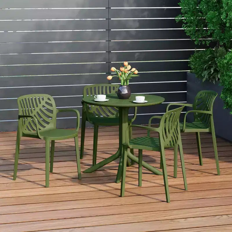 Ensemble de table à manger de patio ronde en résine WestinTrends Playa 5 pièces avec chaises de salle à manger de patio empilables modernes