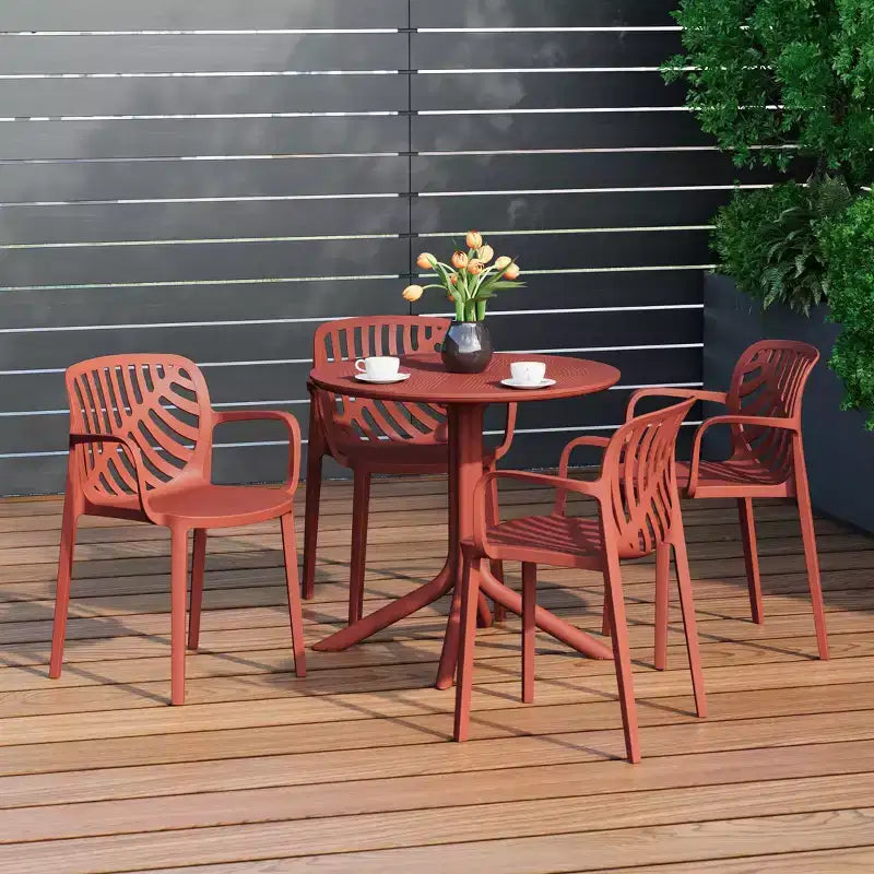 Ensemble de table à manger de patio ronde en résine WestinTrends Playa 5 pièces avec chaises de salle à manger de patio empilables modernes