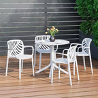 Ensemble de table à manger de patio ronde en résine WestinTrends Playa 5 pièces avec chaises de salle à manger de patio empilables modernes