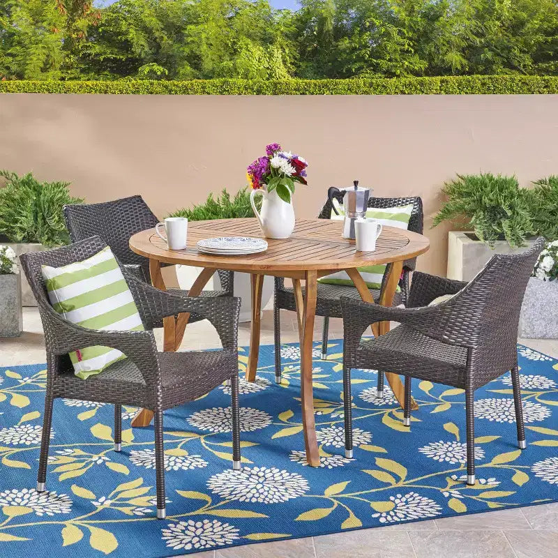 Ensemble de salle à manger d'extérieur 5 pièces en bois d'acacia et osier Jerzie Christopher Knight Home