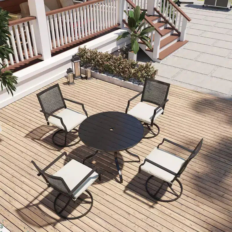 Ensemble de salle à manger d'extérieur Mondawe 5 pièces – Table ronde noire avec trou pour parasol et chaises pivotantes