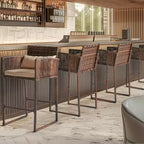 VINGLI Ensemble de bar de terrasse 3 pièces en osier, table de bar et tabourets de bar d'extérieur avec étagère de rangement et coussins, table et chaises d'extérieur hauteur bar