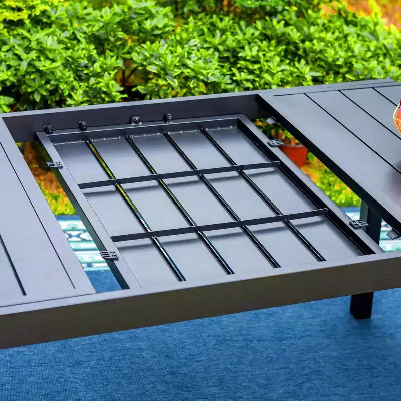 Captiva Designs - Table à manger extensible en acier 7 pièces et chaises pivotantes en osier avec coussins épais pour patio