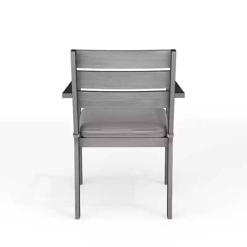 Ensemble de patio Martha Stewart Bedford 5 pièces en aluminium, 4 fauteuils de salle à manger empilables avec coussins, table ronde à piètement tréteau de 36 po, fini grain de bois brossé