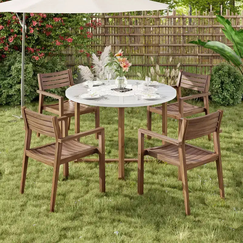 GDFStudio Saul Ensemble de salle à manger d'extérieur 5 pièces en bois d'acacia avec table ronde à lattes de 120 cm et chaises ergonomiques
