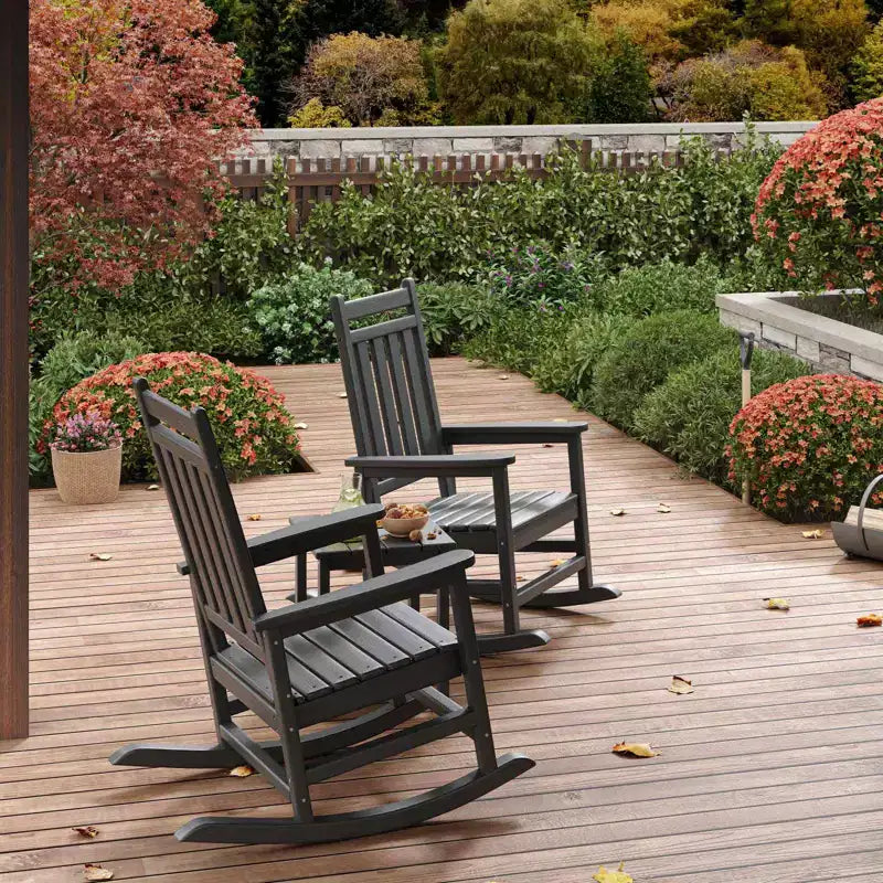 Ensemble de 2 chaises à bascule d'extérieur en PEHD avec table d'appoint - Chaises à bascule hautes en polyéthylène pour adultes - Mobilier de patio résistant à toutes les intempéries