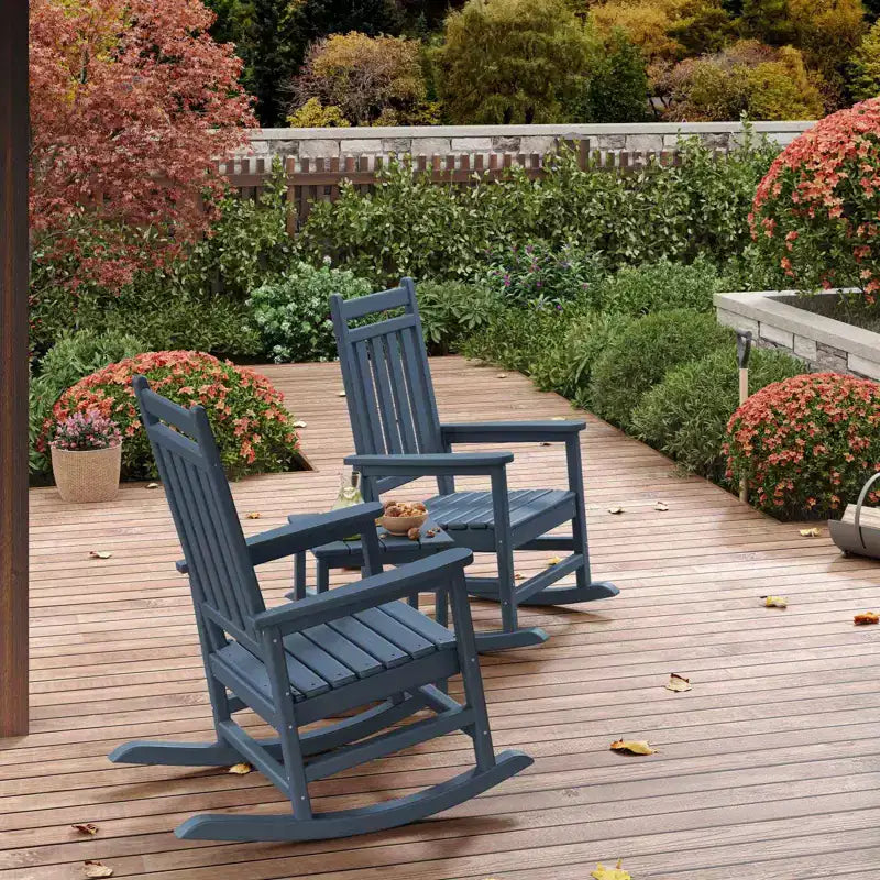 Ensemble de 2 chaises à bascule d'extérieur en PEHD avec table d'appoint - Chaises à bascule hautes en polyéthylène pour adultes - Mobilier de patio résistant à toutes les intempéries