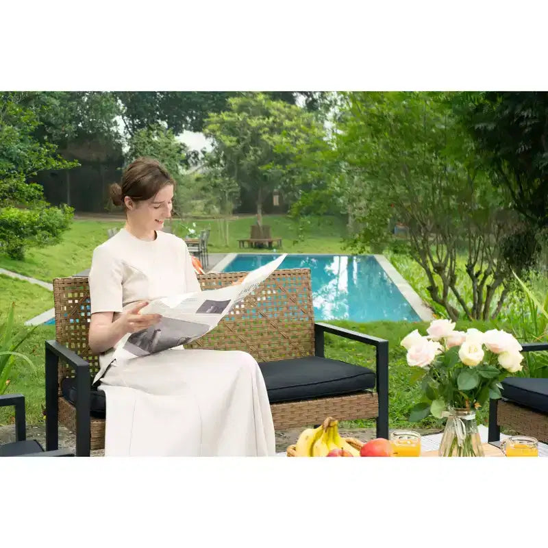 Ensemble de mobilier de jardin 4 pièces en bois d'acacia avec plateau de table, cadre en métal, coussins, pour balcon, jardin, arrière-cour, pelouse
