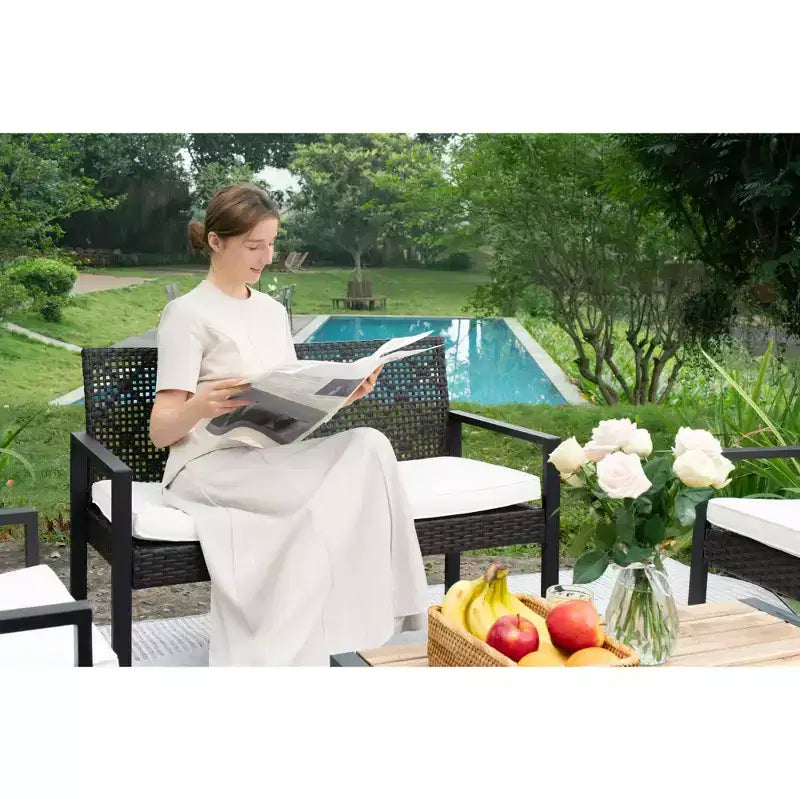 Ensemble de mobilier de jardin 4 pièces en bois d'acacia avec plateau de table, cadre en métal, coussins, pour balcon, jardin, arrière-cour, pelouse
