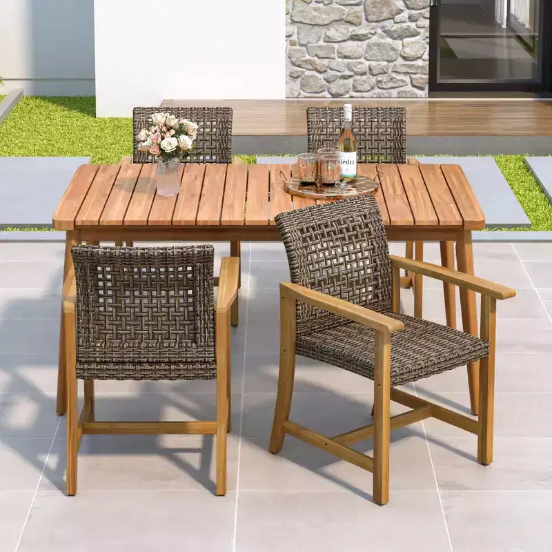 Ensemble de salle à manger d'extérieur en rotin PE et bois d'acacia 5 pièces, ensemble table et chaises de patio robustes 4 places
