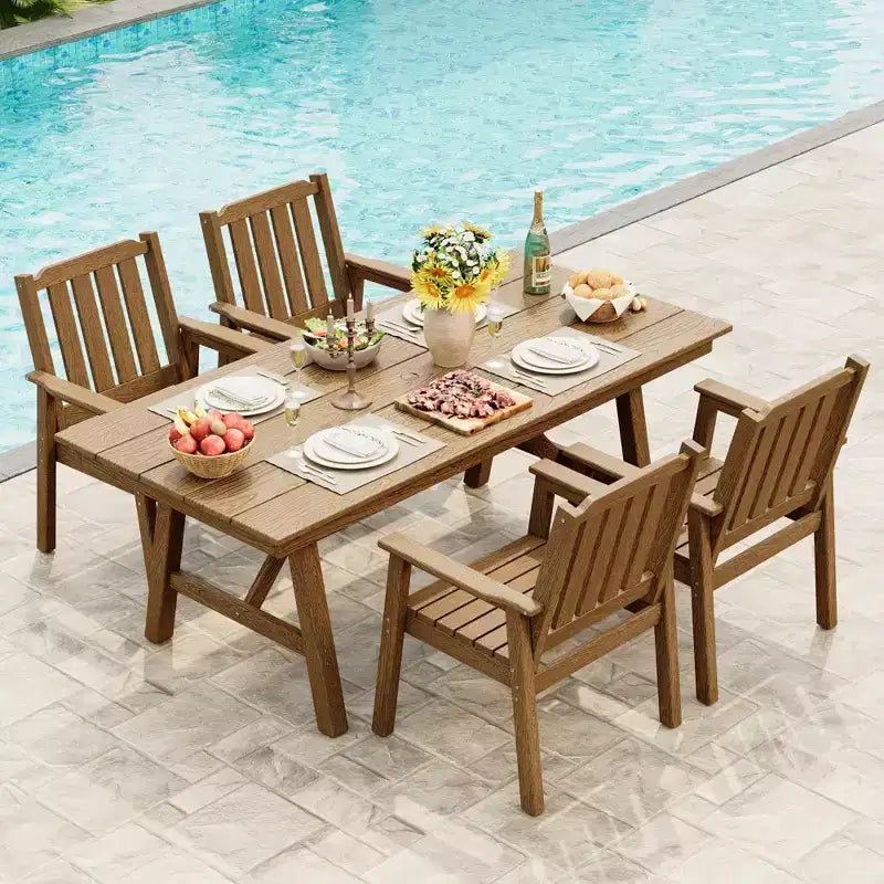 Ensemble de salle à manger extérieur 5 pièces pour 4 personnes, mobilier de patio en PEHD toutes saisons avec trou pour parasol, chaises sans accoudoirs modernes pour jardin et terrasse