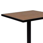 Ensemble table de bistrot d'extérieur Flash Furniture Lark avec 2 chaises et lattes en poly imitation teck