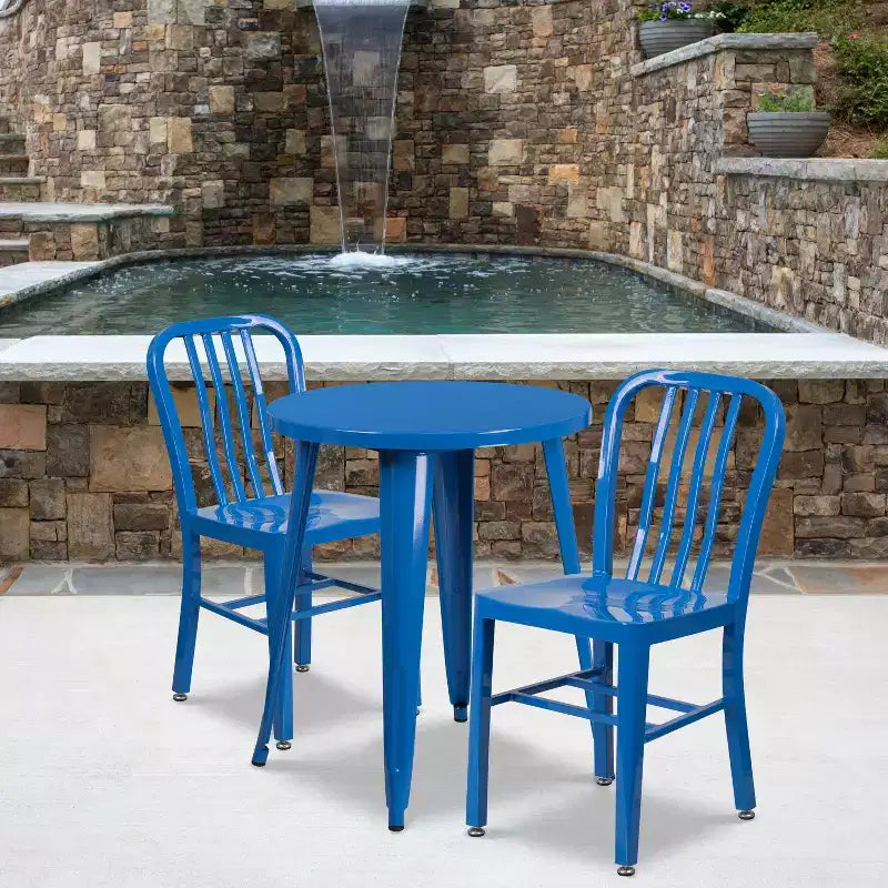 Ensemble de table ronde et de 2 chaises à dossier ajouré Emma et Oliver, 61 cm, en métal, de qualité commerciale, pour l'intérieur et l'extérieur