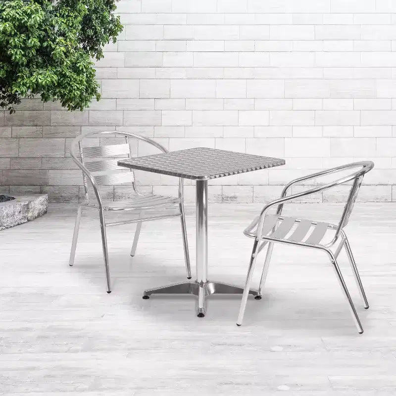 Emma et Oliver Ensemble de table carrée en aluminium de 23,5 po avec 2 chaises à dossier à lattes