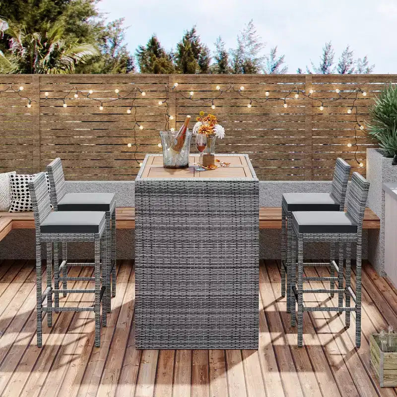 Ensemble de bar extérieur 5 pièces en bois d'acacia et osier avec tabourets et coussins amovibles, gris - ModernLuxe