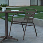 Ensemble table carrée d'intérieur/extérieur en aluminium 27,5'' Emma et Oliver avec 2 chaises à dossier à lattes