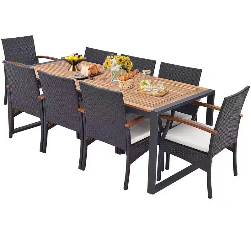 Ensemble de salle à manger 9 pièces en rotin Costway avec table en bois d'acacia, trou de parasol de 1,9 po