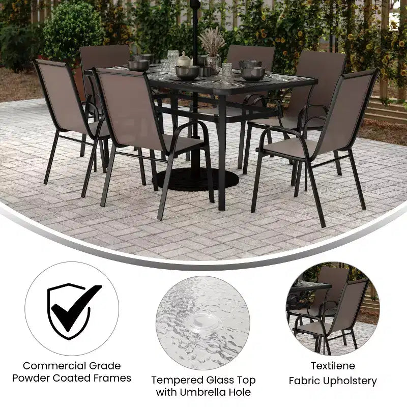 Merrick Lane Ensemble de salle à manger d'extérieur 7 pièces pour 6 avec table de patio à plateau en verre et 6 chaises empilables en matière Flex Comfort