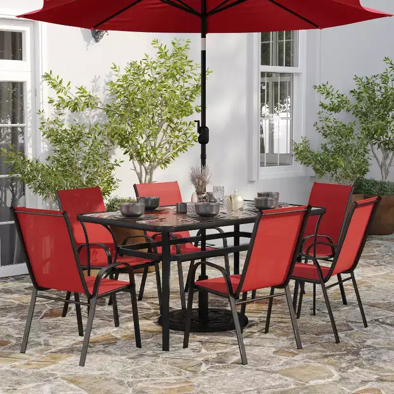Merrick Lane Ensemble de salle à manger d'extérieur 7 pièces pour 6 avec table de patio à plateau en verre et 6 chaises empilables en matière Flex Comfort