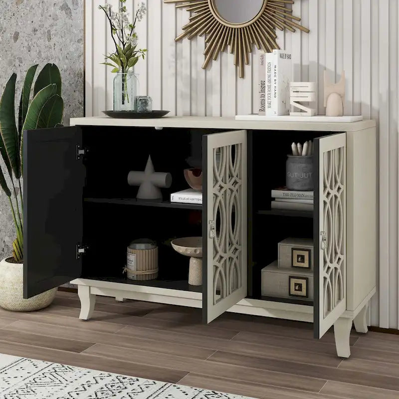 Credenza con ante in vetro e maniglia argentata per soggiorno